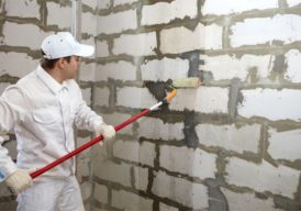 3.1 Грунтовка стен 3.1 Грунтовка стен